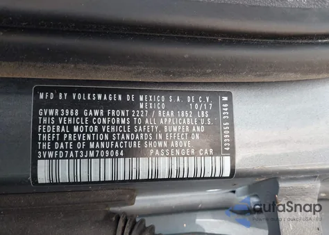 2018 Volkswagen Beetle 2.0T Coast/2.0T S z USA, uszkodzony, nr VIN 3VWFD7AT3JM709064